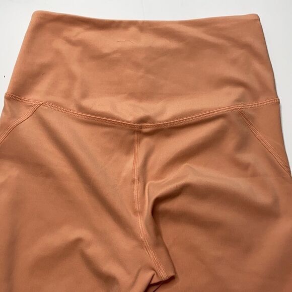 Girlfriend Collective Compression HighRise Legging‎ - Picture 8 of 10